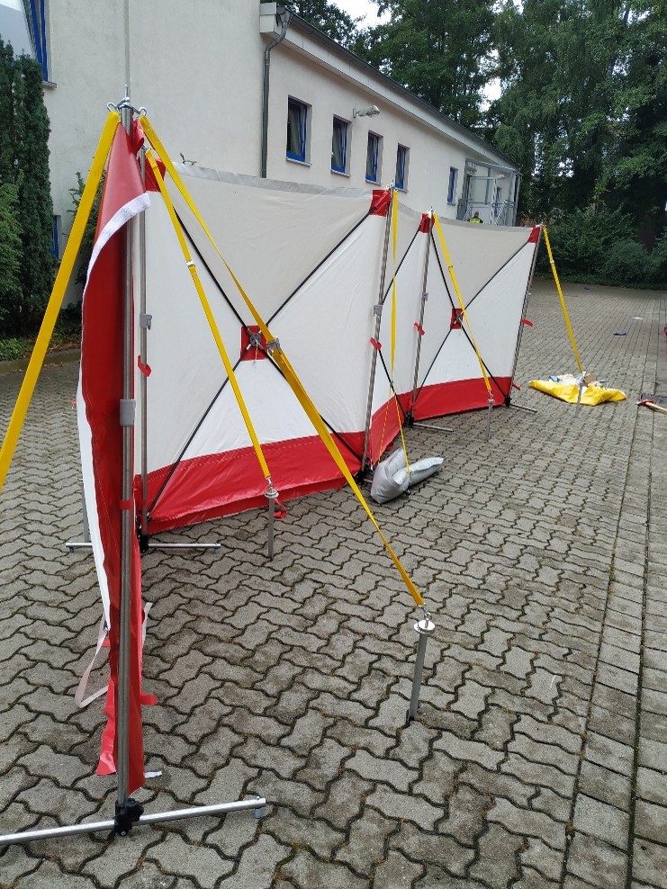 Working Tents by Plucon Nylon belts WITH METALLIC HOOKS AND LASSO